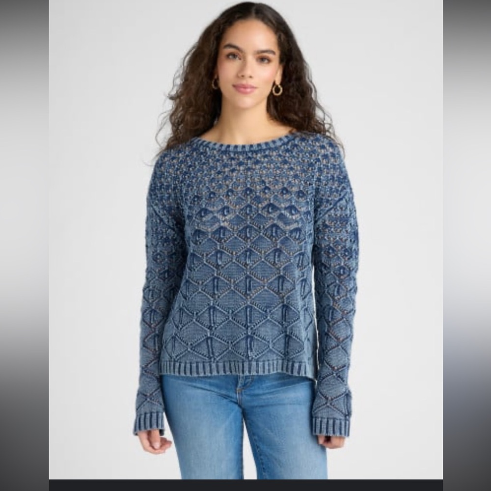 Dex Women's Sweater in Textured Blue - Picture 1 of 6